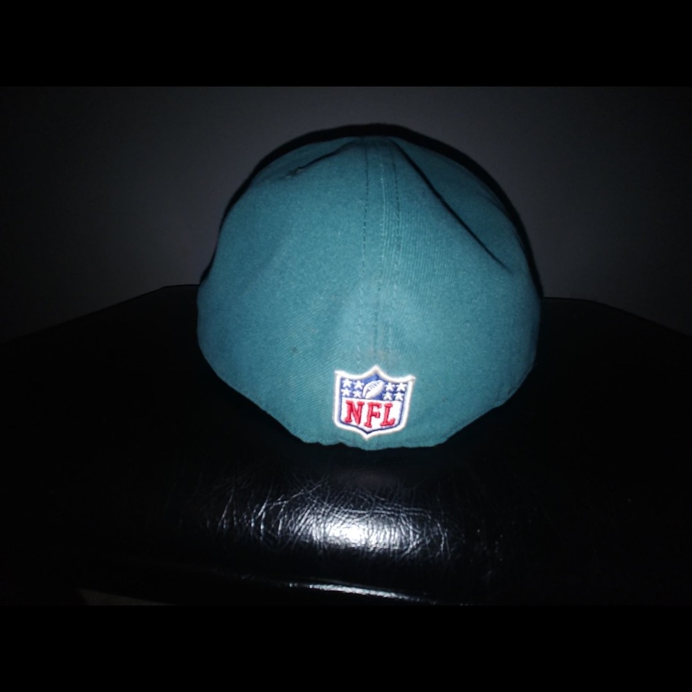 Authentic Philadelphia Eagles fitted cap!